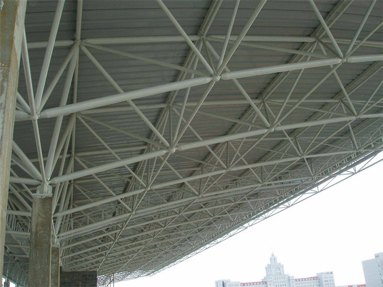 都匀学院体育场网架工程