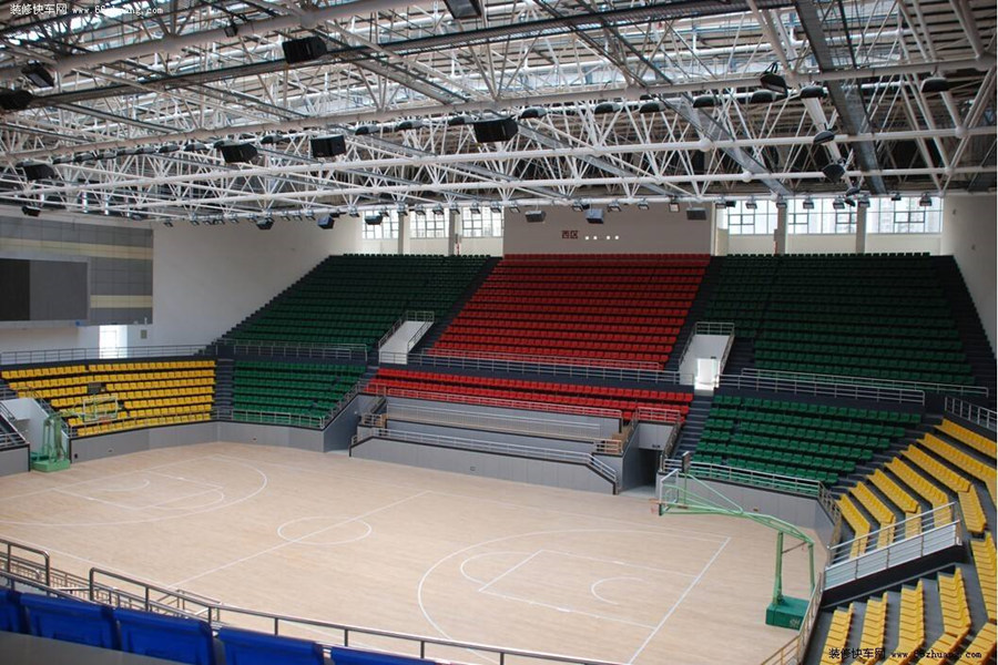 都匀羽毛球场网架工程